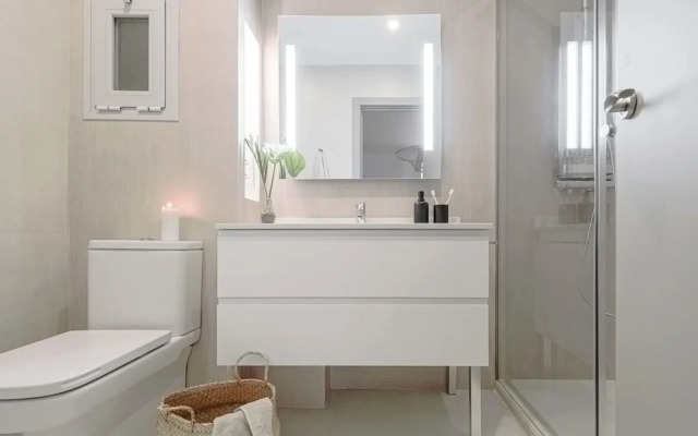 Sanggar - 3 Bedrooms in Almagro