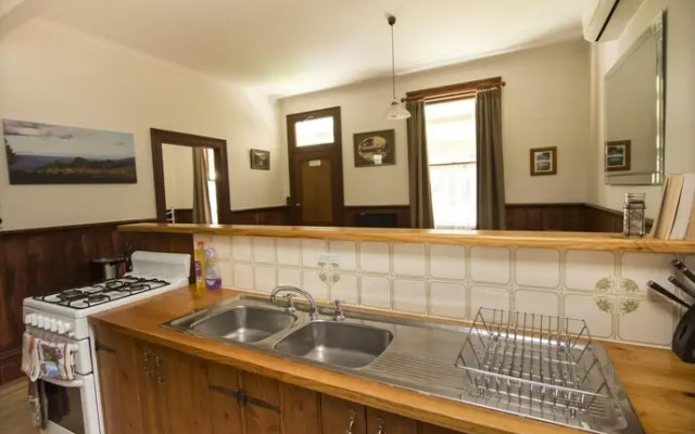 Indian Creek Suites