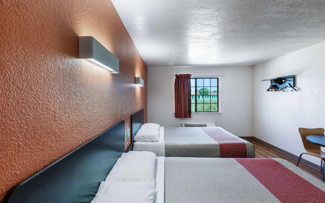 Motel 6 Bedford, TX - Fort Worth
