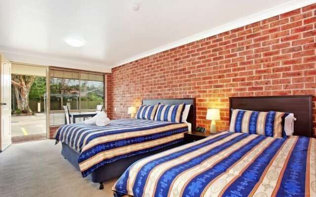 Lake Macquarie Motor Inn