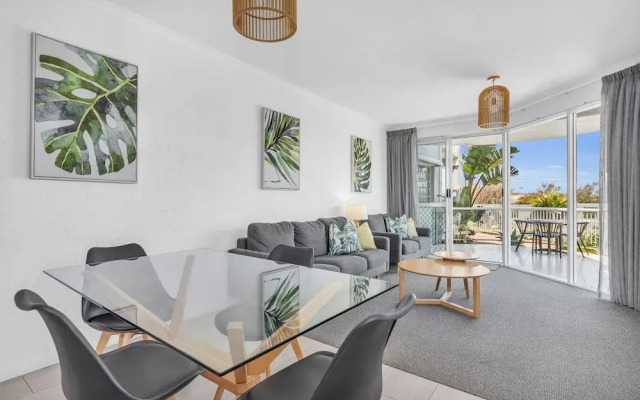 The Palms Apartments