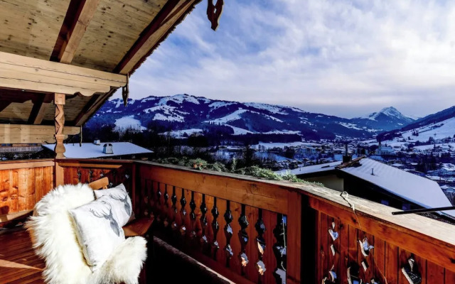 Luxury Chalet 330 m² Sauna, Jacuzzi & Mountain View