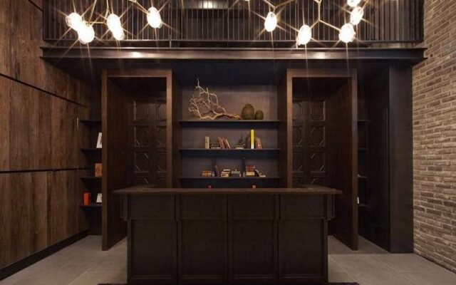 JS The Classic Hotel