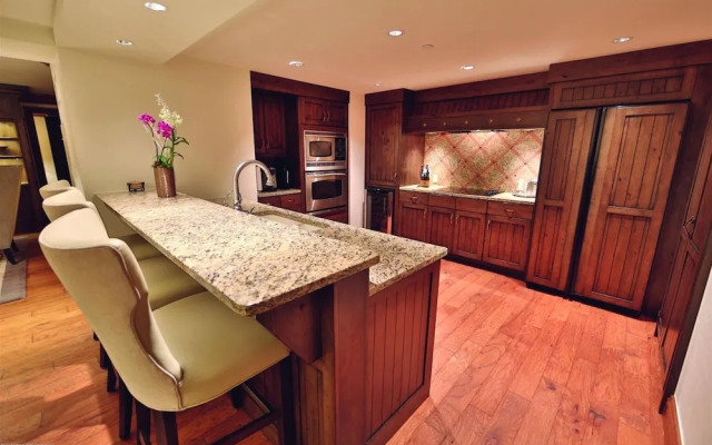 Aspen St Regis Residence Club 2 Bedroom