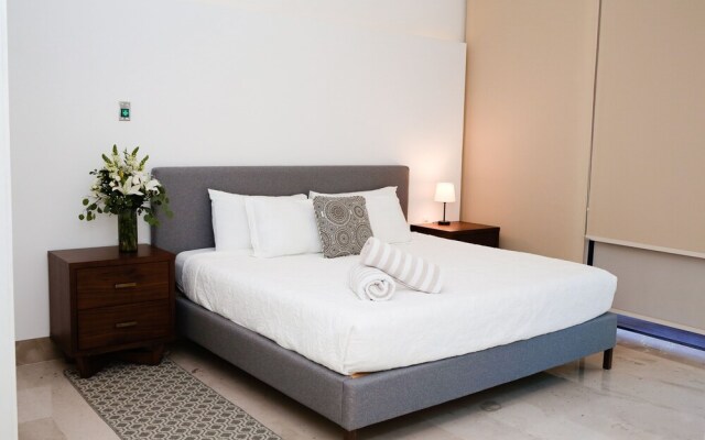 Luxury 3 Bdr Near the Beach - 300meg