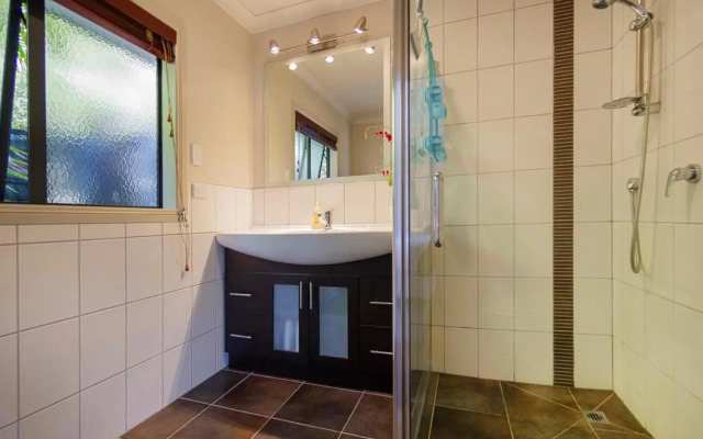 View from the Top - Whitianga Holiday Home
