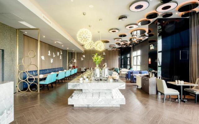 Crystal Orange Hotel Changzhou Dinosaurs Park