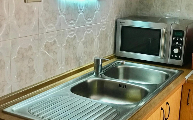 Lovely Apartment in front of the Lake