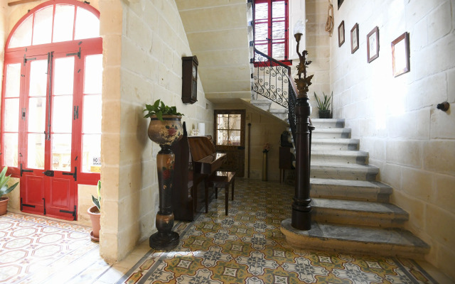 Il-Bàrraġ Farmhouse B&B - Traditional