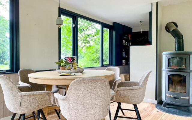 Idyllic House With 360 View of Nature