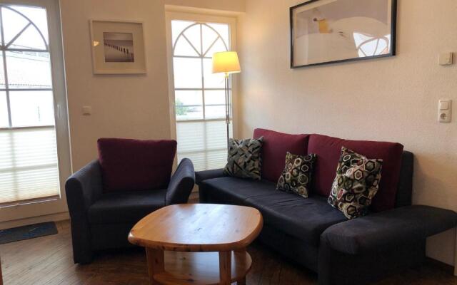 Fritz_Reuter_Str_Sonnenuhr_Wg_5