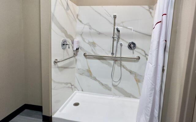 Red Roof Inn Hutchins