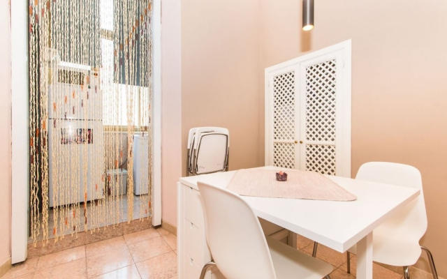 Politecnico Bright Apartment