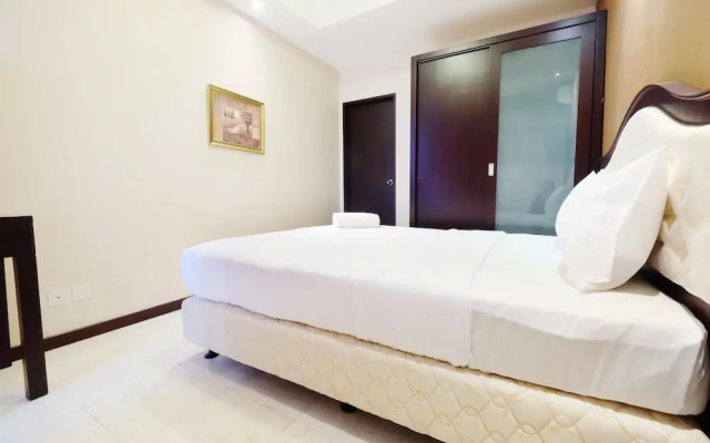 Spacious 2BR Tower Green Apartment Signature Park Grande