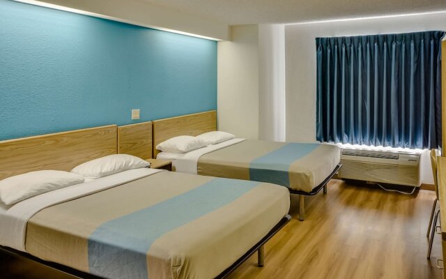 Holiday Inn Express Houston-I-10 W