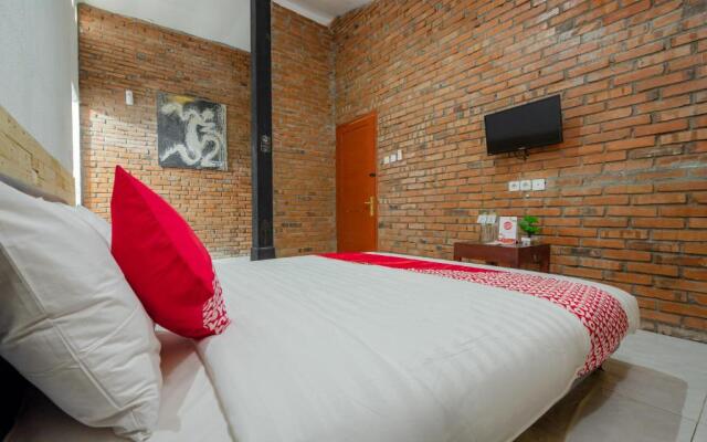 OYO 2380 Alea Guesthouse