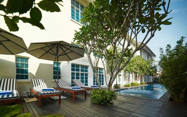 The Edison George Town