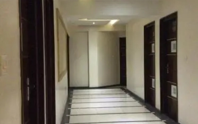 Hotel Kalinga Lake View