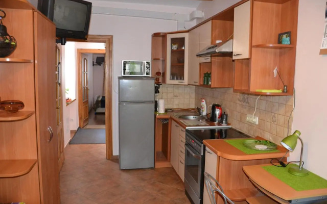 Danarent Apartment