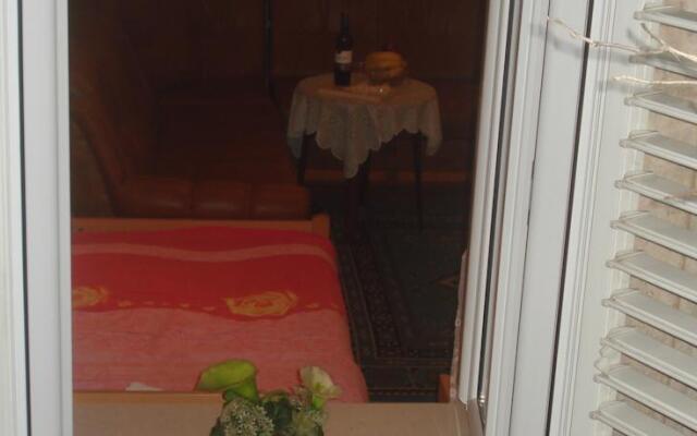 Rooms Lami