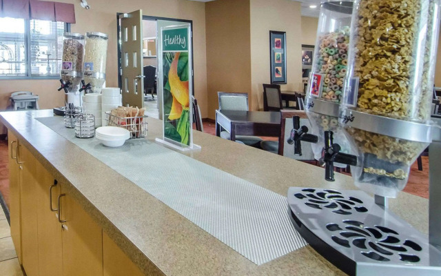 Quality Inn & Suites