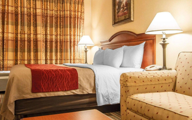 Comfort Inn & Suites Wilton