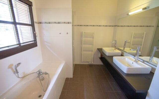 Résidence du Château de Salles