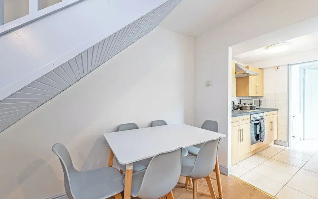 St Pauls House By Guestz