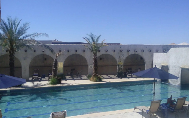 Ventanas Hotel & Residences