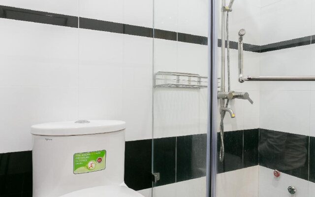 OYO 122 Vela Apartment