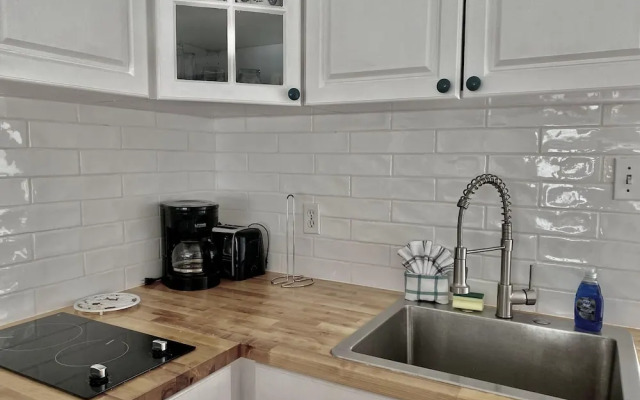 Twins Inn & Apartments