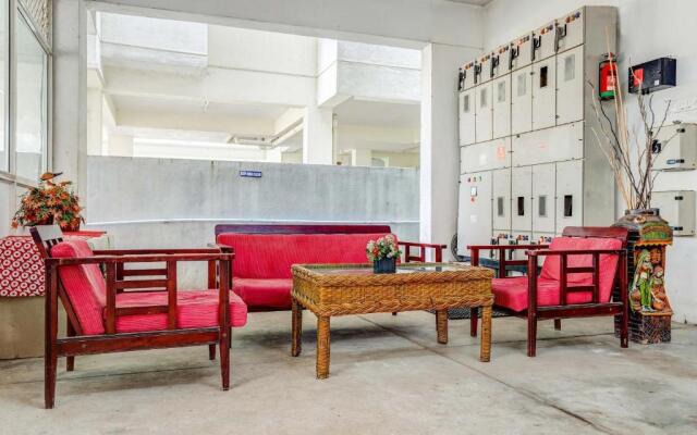 Flagship 82739 Jeyam Residency