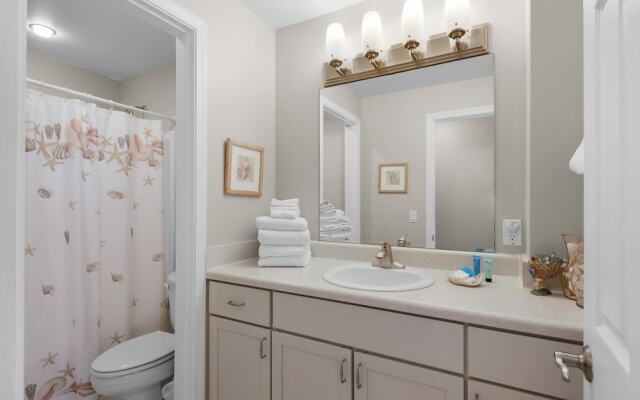 Portside Villas Unit 13