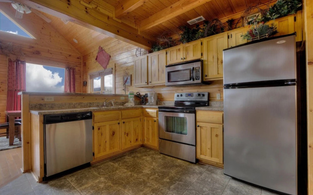 Lasting Impressions 240 - Two Bedroom Cabin