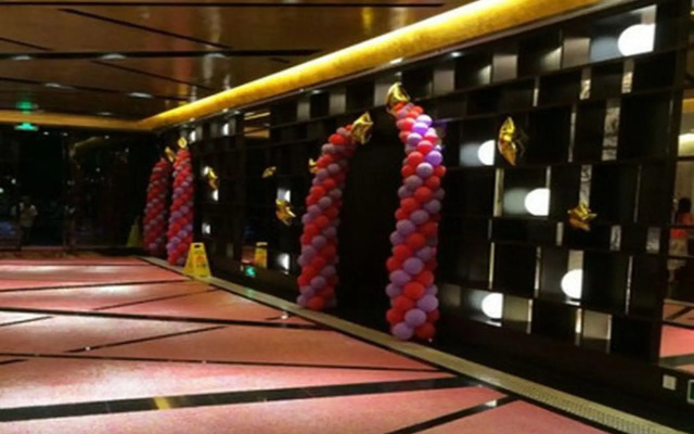 Grand Nest Hotel