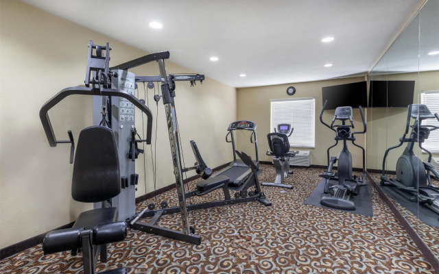Best Western Bastrop Pines Inn