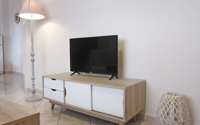 Blue Yard Apartments