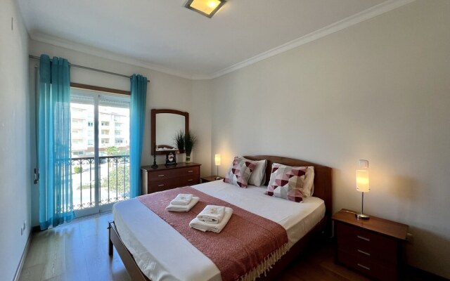 Armação Pêra Typical by Homing