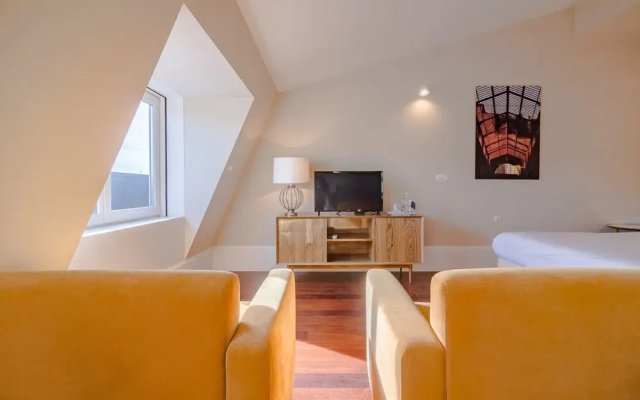City-center Apartment With Modern Comforts