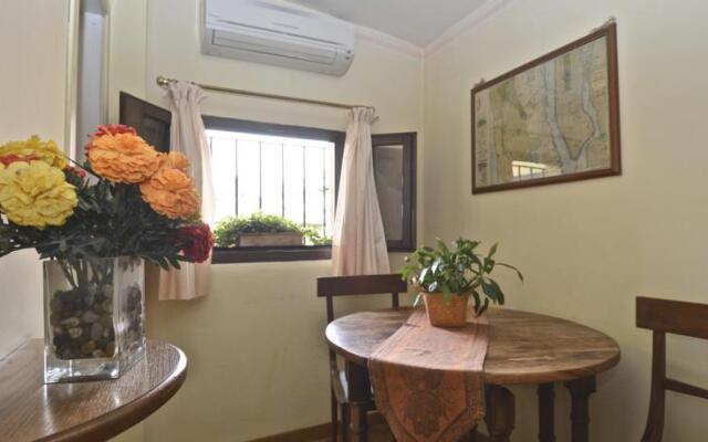 House and the City - via Stefano Porcari 4