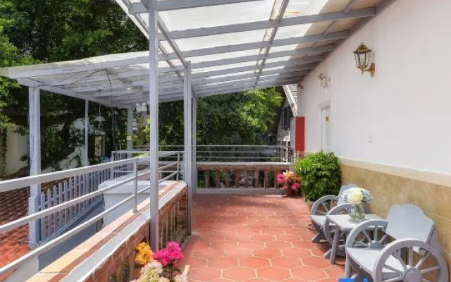 Sunshine Coast Holiday Hostel
