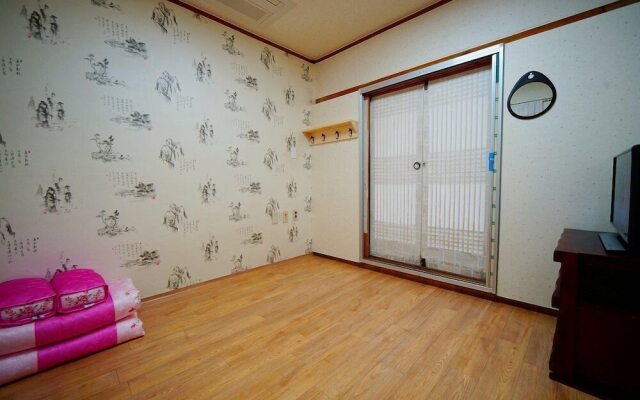 Hanok Hotel Dong Nak Won