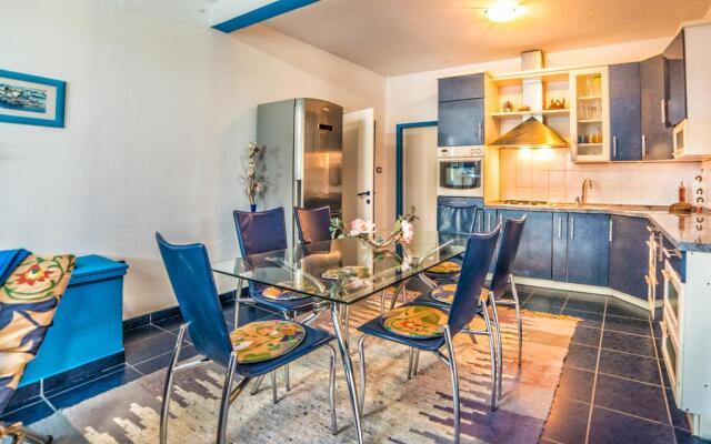 Apartments Mila 1039