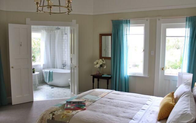 Browns Boutique Bed and Breakfast