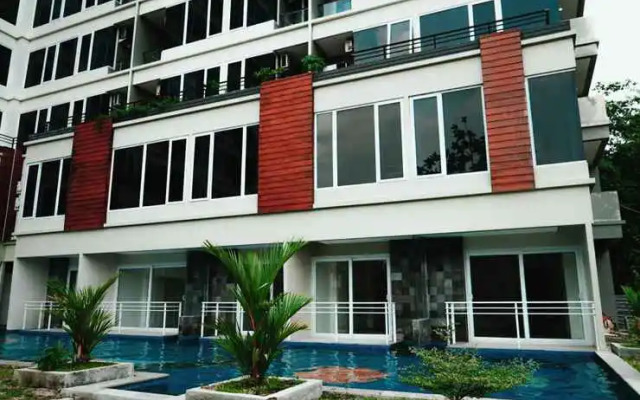 Greenpark Apartment by Golom Room