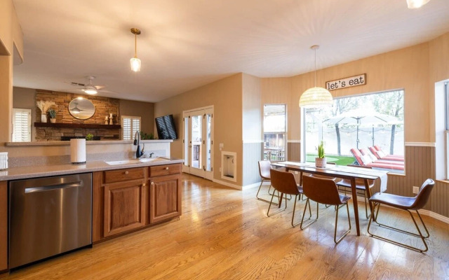 Gilbert Beachcomber 5 Bedroom Home by RedAwning, Gilbert