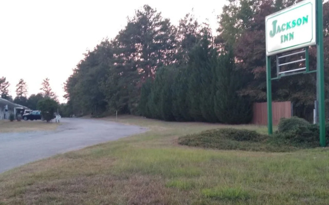 Hotel McIntyre By Oyo