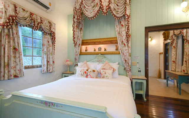 Swiss Valley Hip Resort