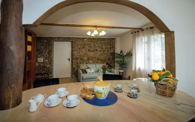 YourHome - Aury House