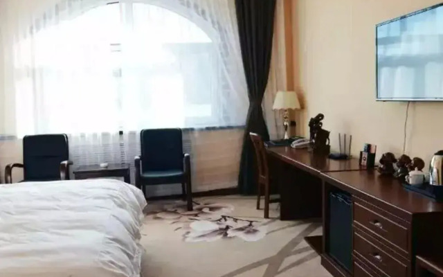 Yuanmaotun Folk Custom Hot Spring Resort